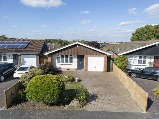 Meadow Way - Photo 2